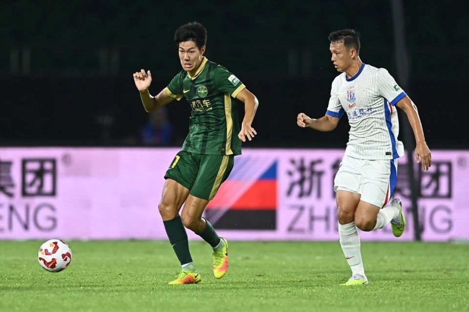 击败申花这, 时离开了首