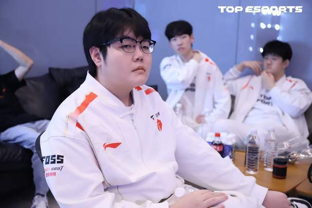 TES能够, AL在季后