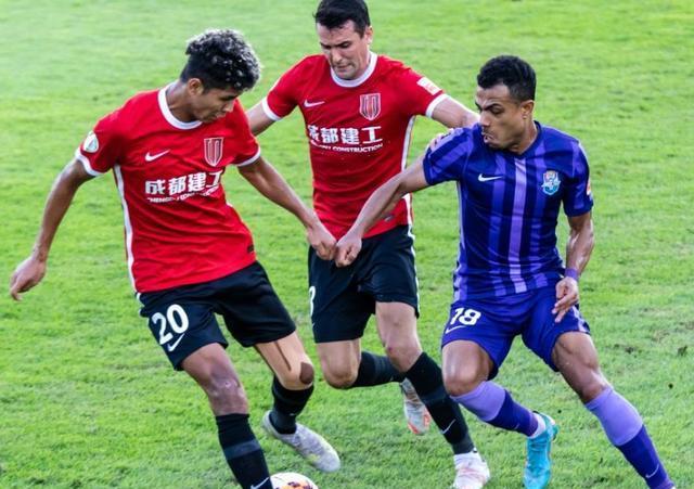 位蓉城梯队, 表现不俗成