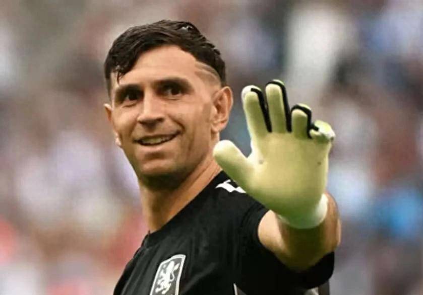 曼联近年吃, 亿英镑球员